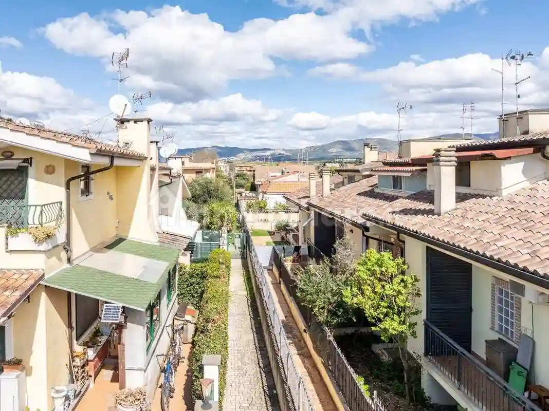 Villetta a schiera - foto 2