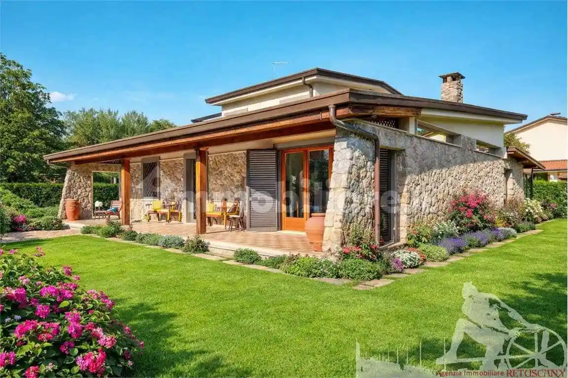 Villa in vendita a Forte dei Marmi