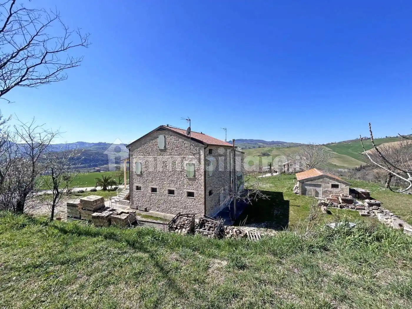 Rustico - Casale in vendita a Montelparo