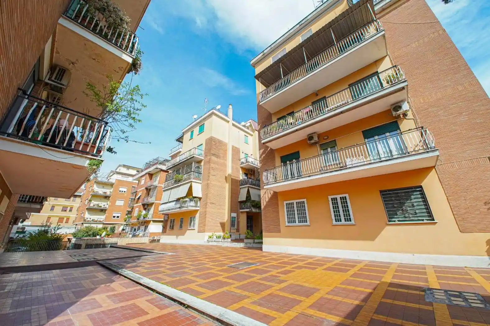 Appartamento in vendita a Roma