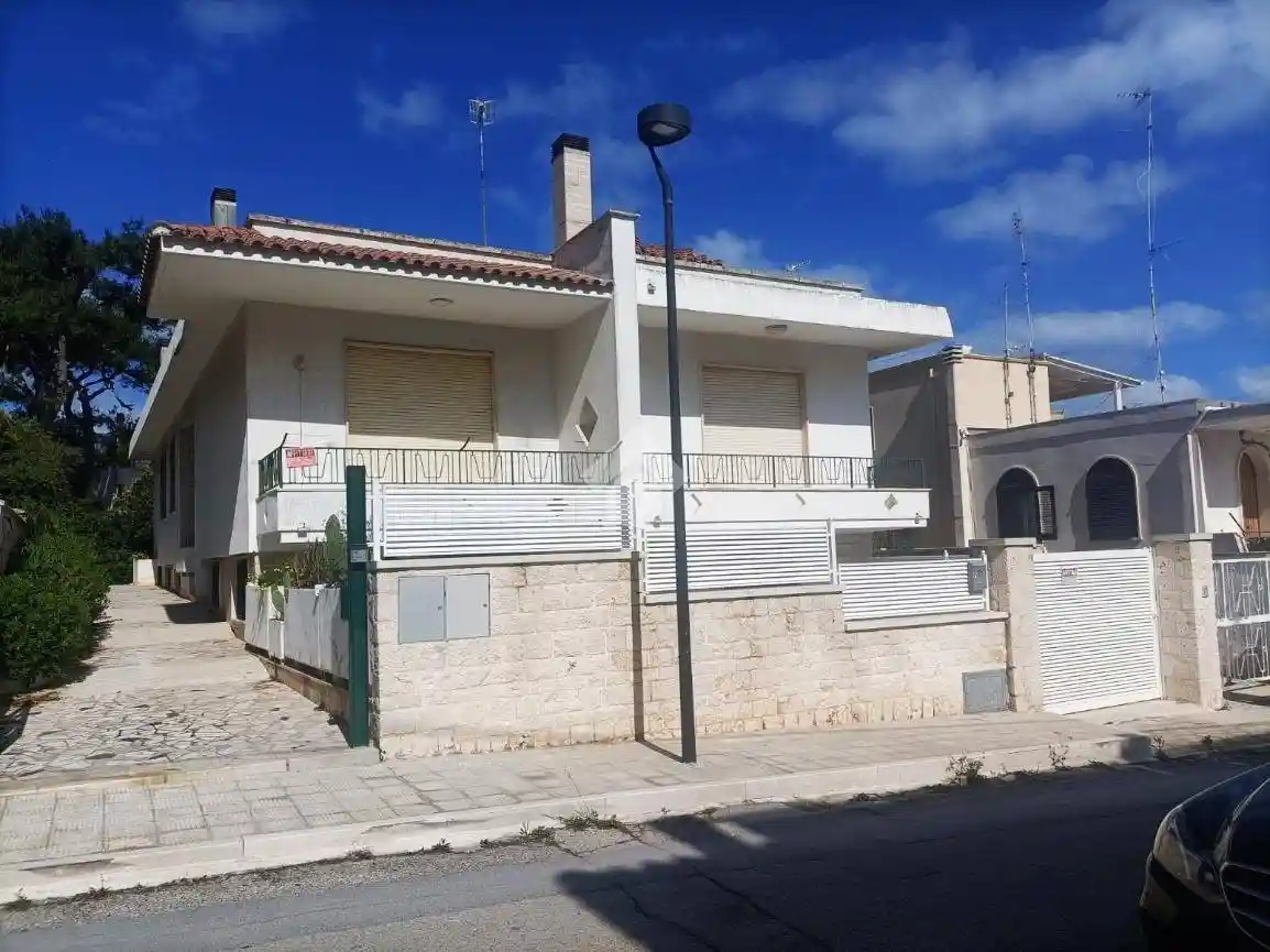 Villa in vendita a Mola di Bari