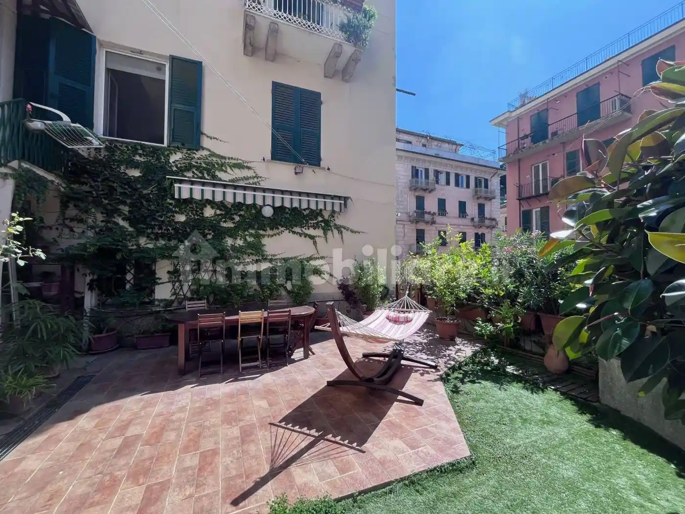 Appartamento in vendita a Genova