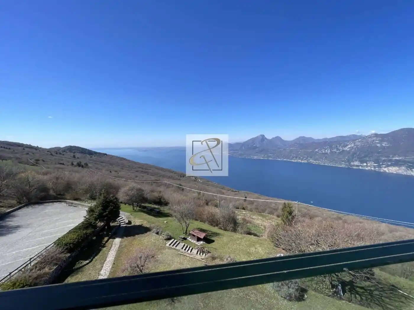 Appartamento in vendita a Brenzone sul Garda