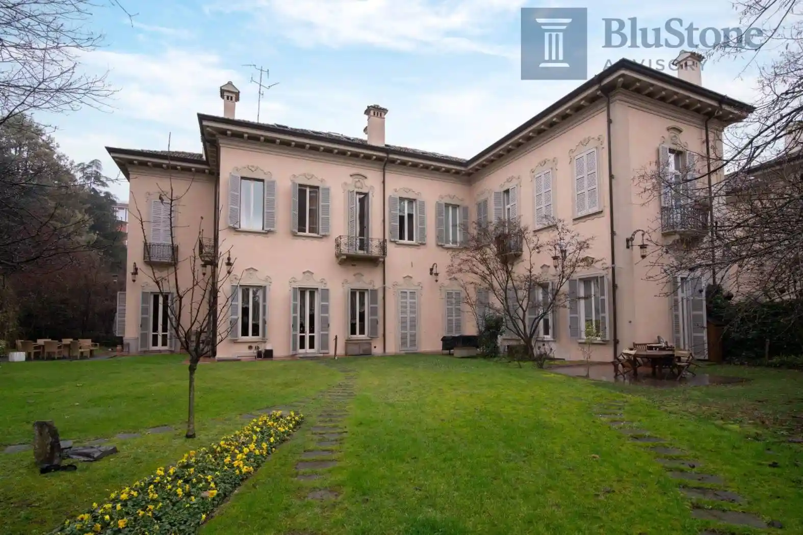 Villa in vendita a Monza