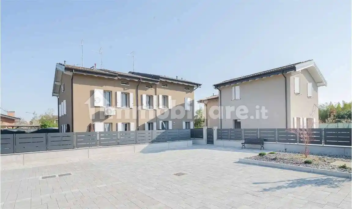 Casa indipendente in vendita a Reggiolo