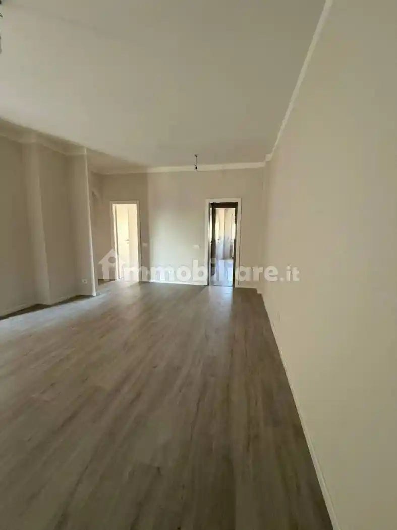 Appartamento in vendita a Voghera