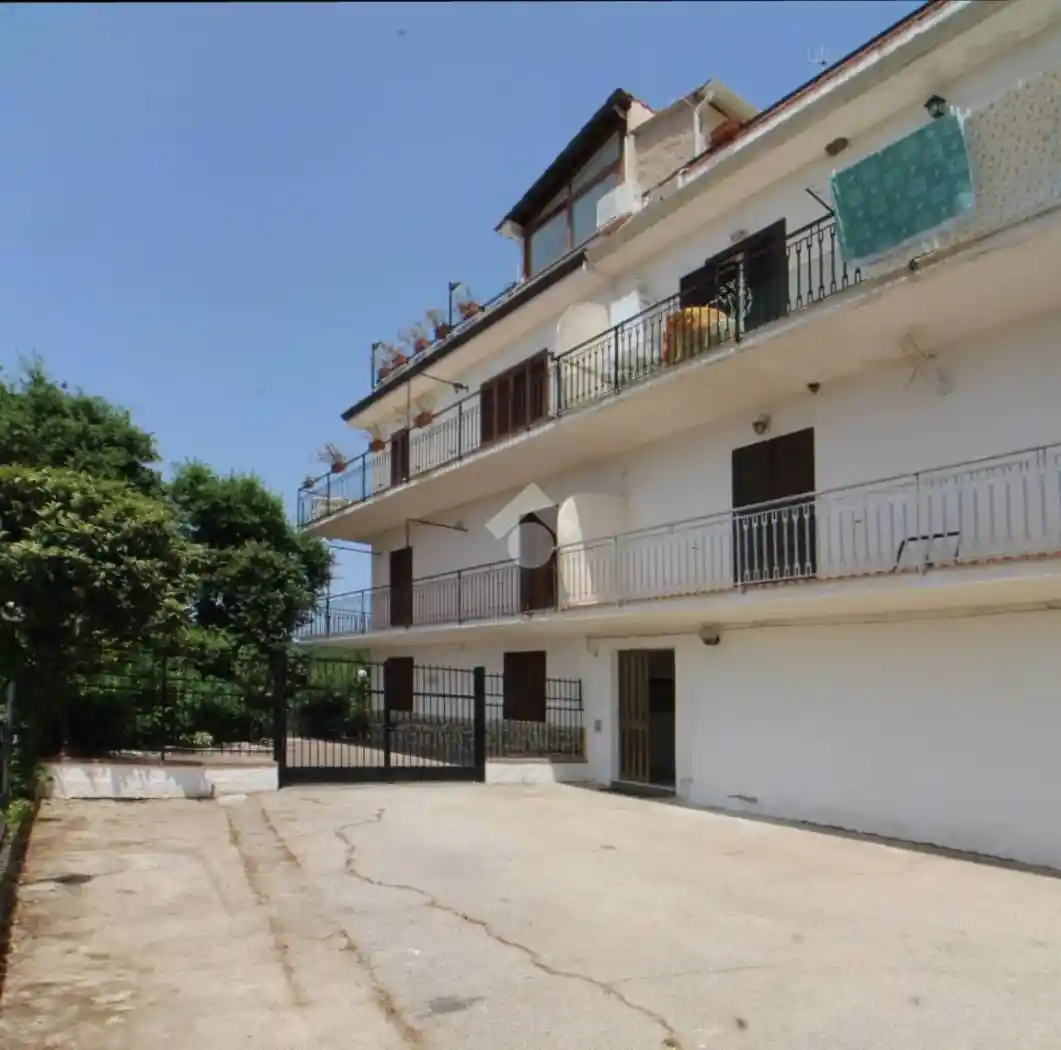 Appartamento in vendita a Centola