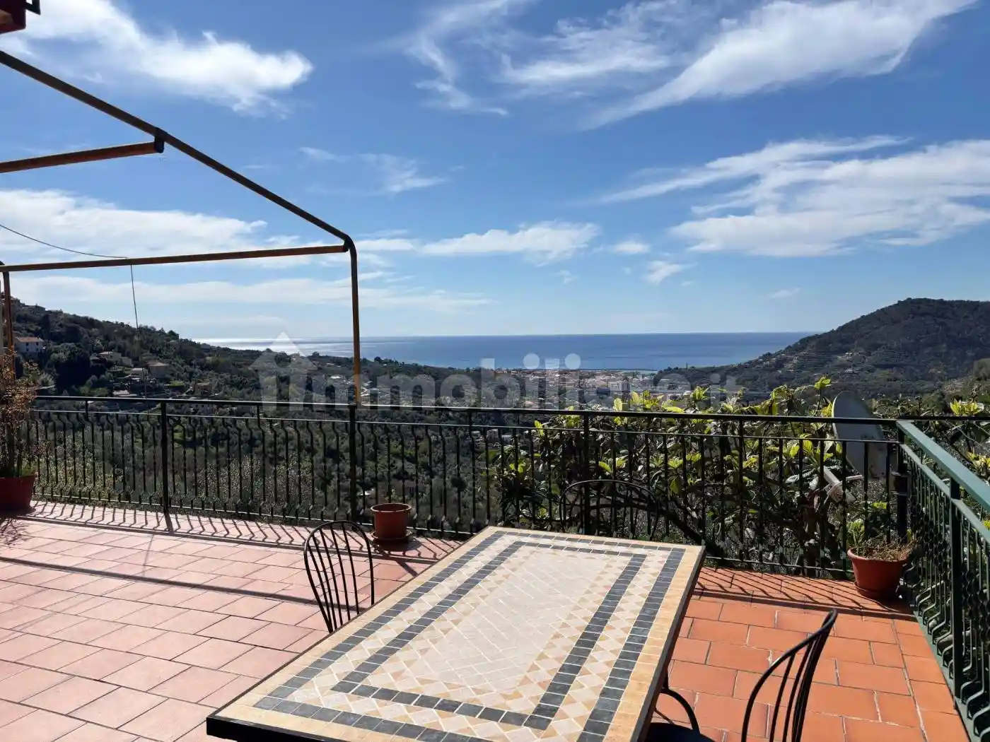 Appartamento in vendita a Leivi