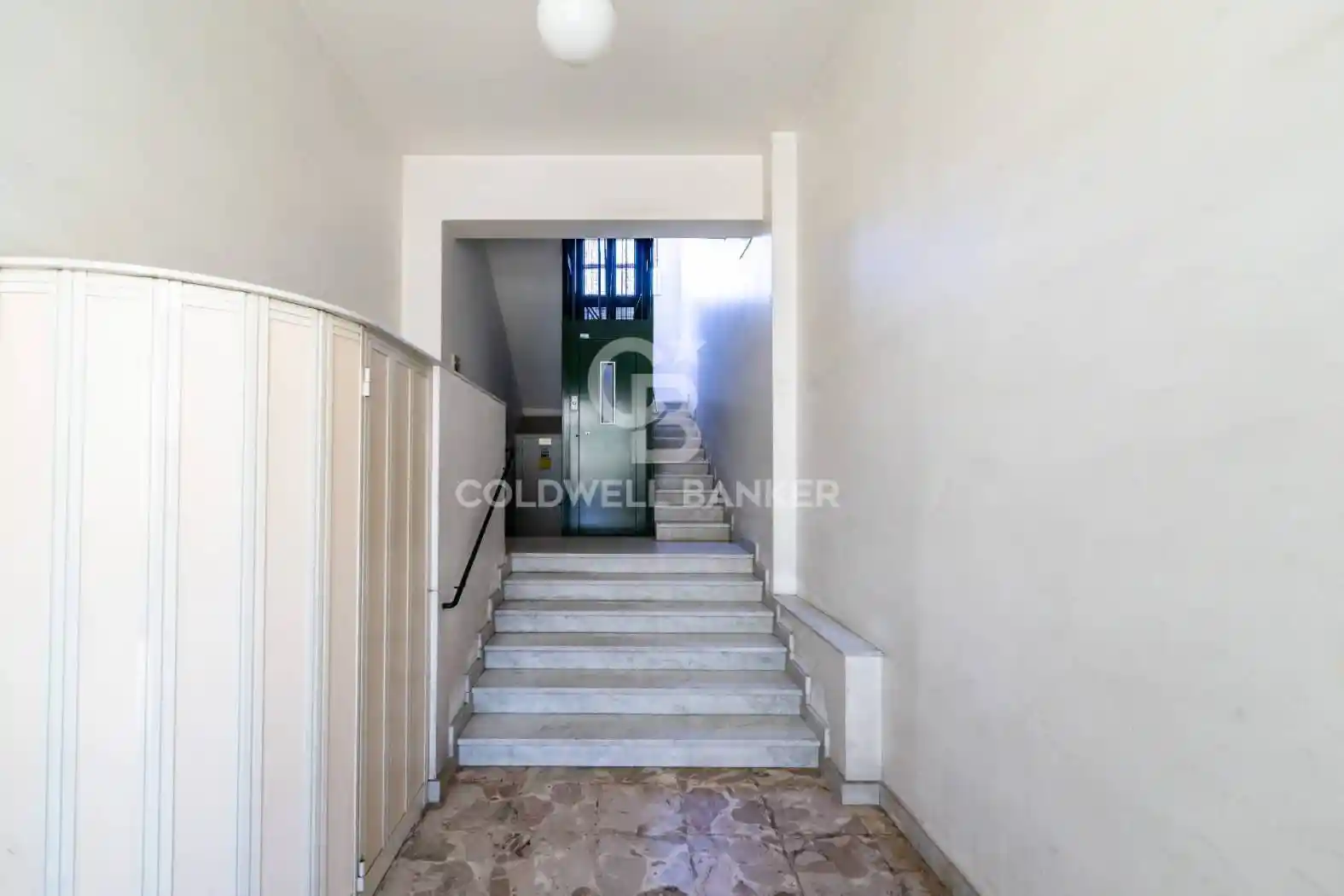 Appartamento in vendita a Acireale