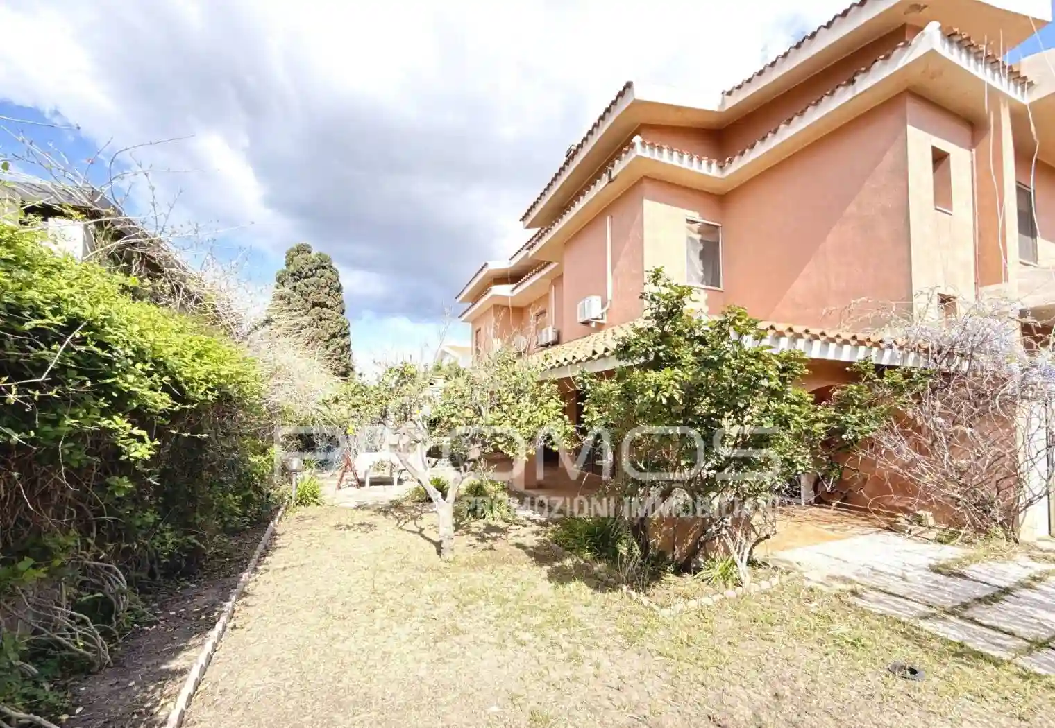Villa - foto 3