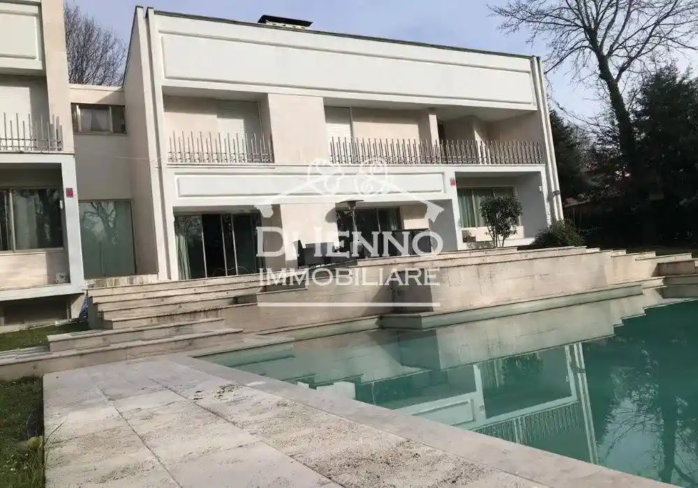 Villa in affitto a Roma