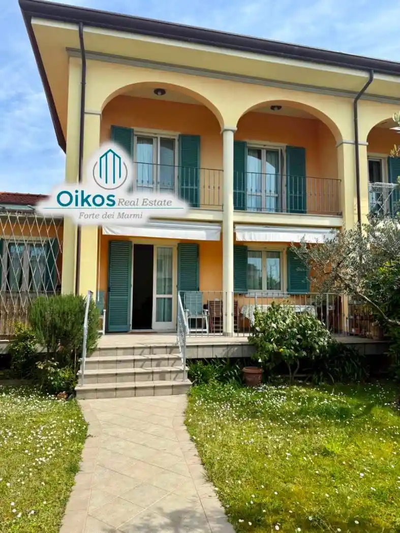 Villa in affitto a Forte dei Marmi