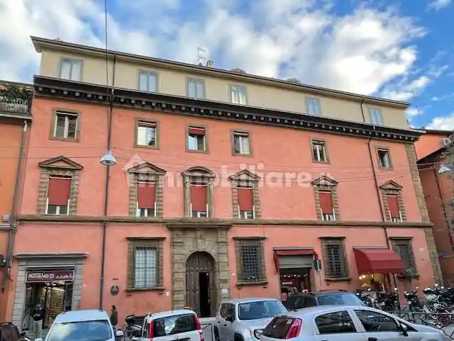 Appartamento in affitto a Bologna