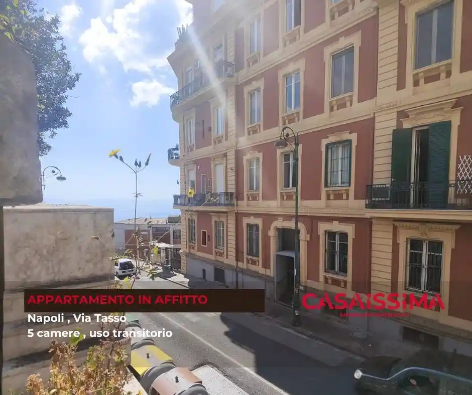 Appartamento in affitto a Napoli