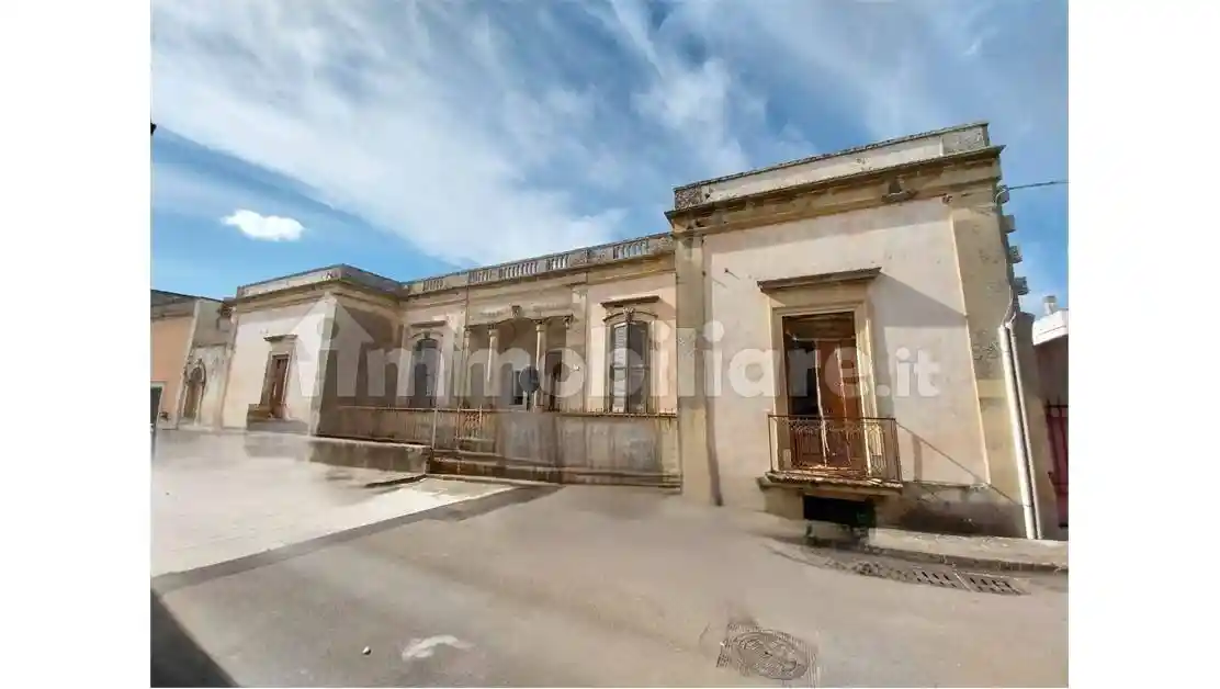 Villa in vendita a San Cassiano