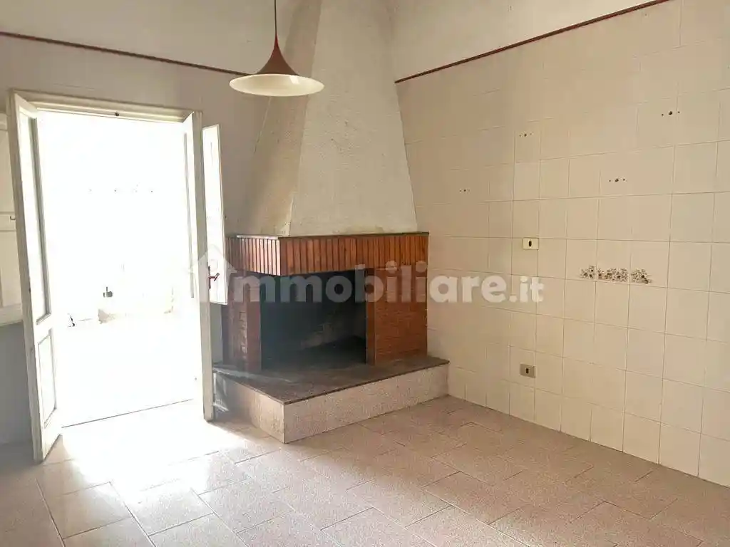 Appartamento in vendita a Taranto