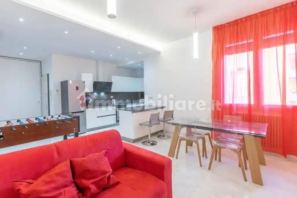 Appartamento in vendita a Bologna