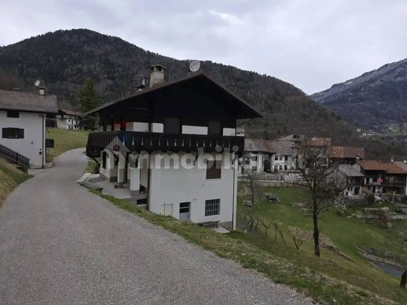 Appartamento in vendita a Lamon