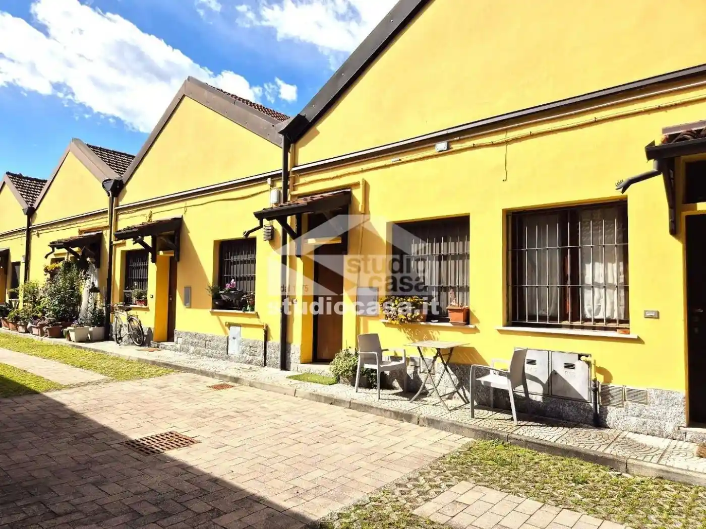 Appartamento in vendita a Locate di Triulzi