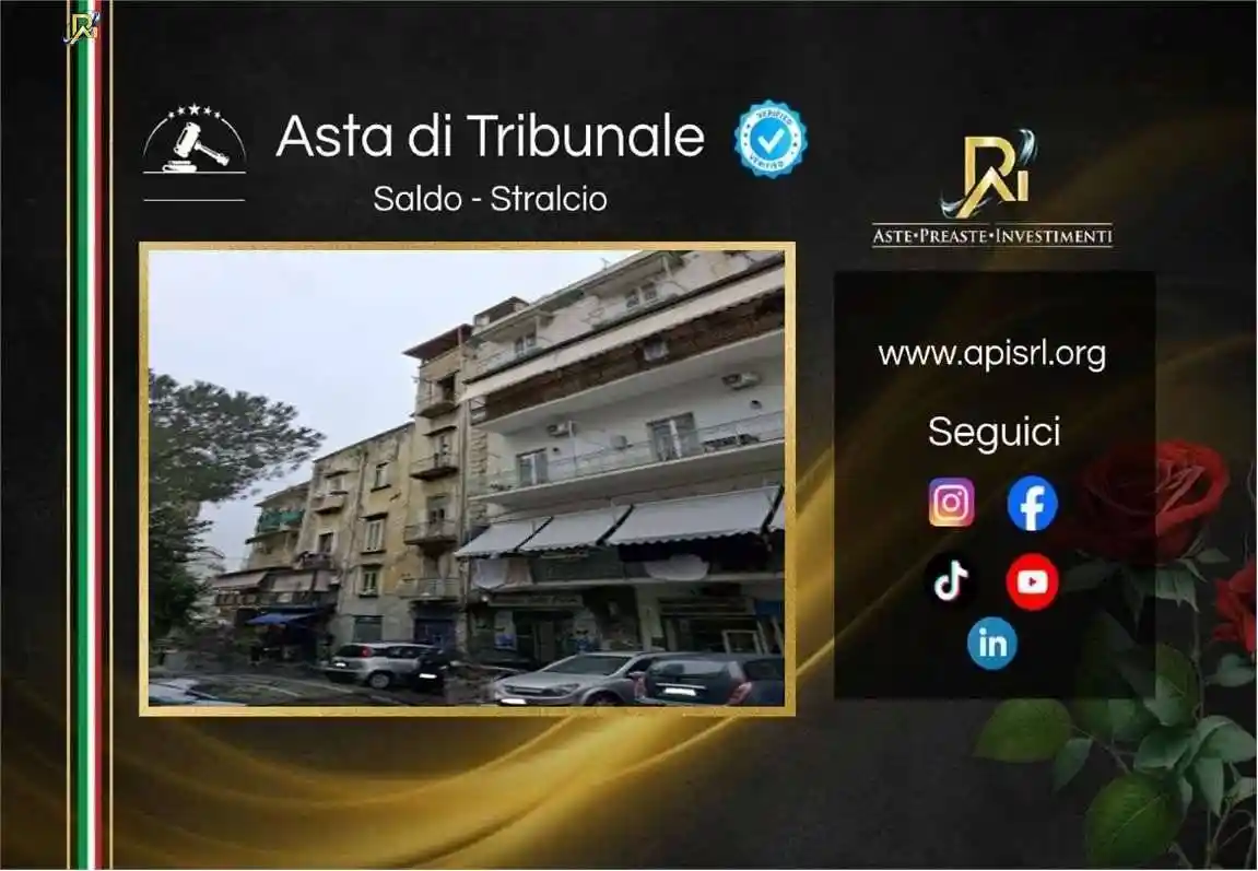 Appartamento in vendita a Napoli