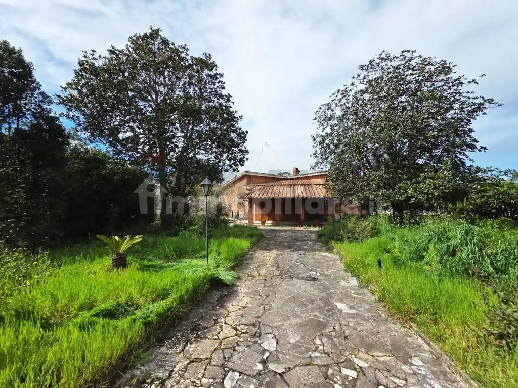 Villa in vendita a Sabaudia