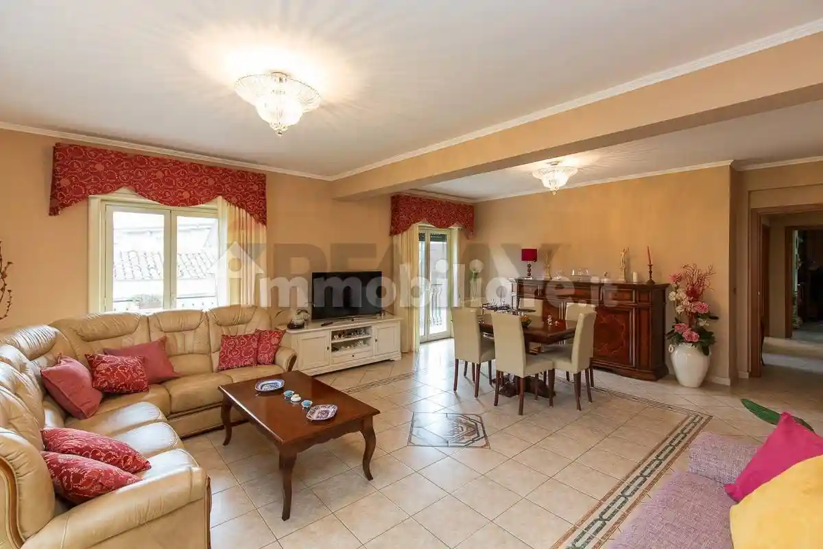 Appartamento in vendita a Fiumefreddo di Sicilia