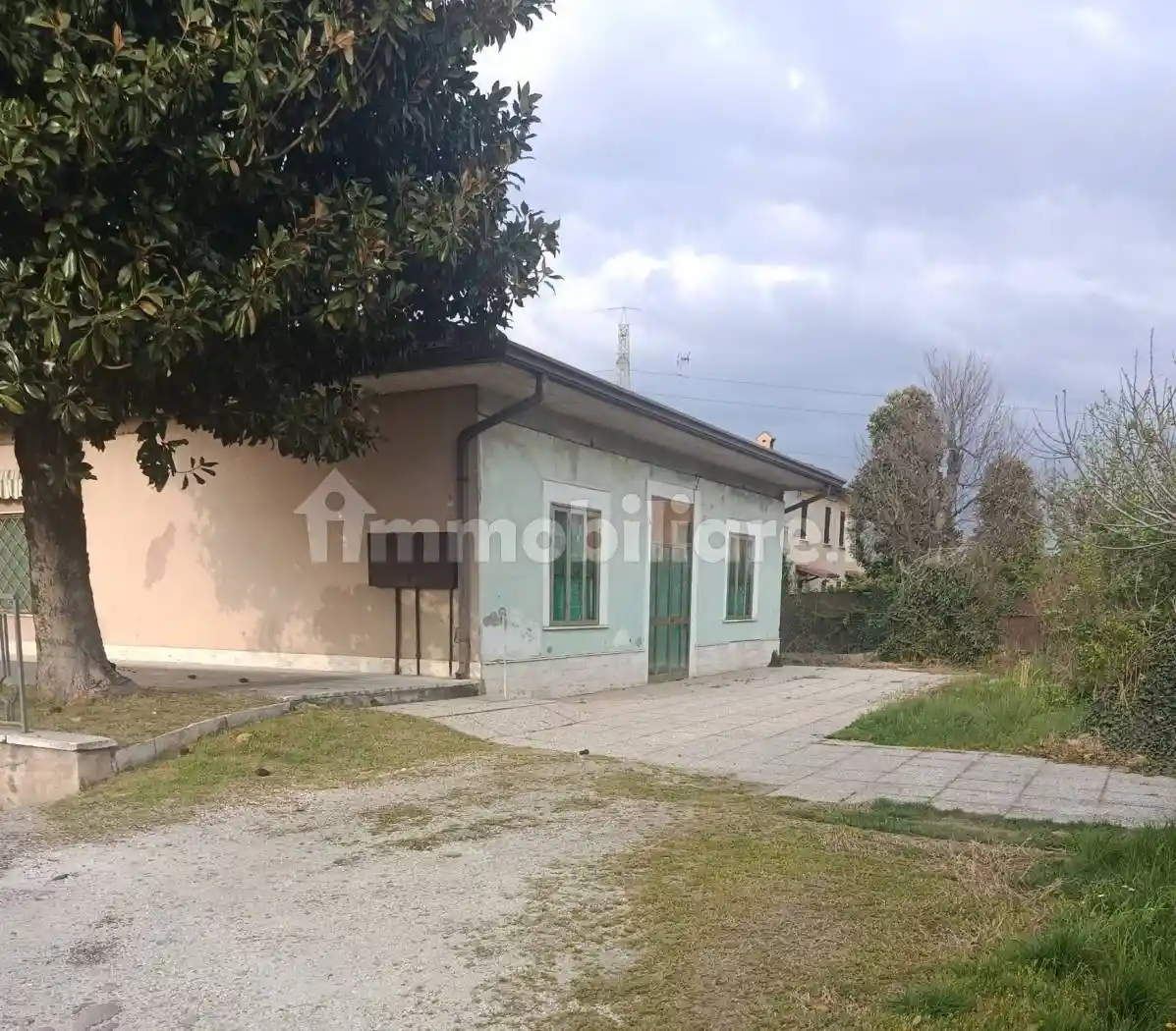 Villa in vendita a Verona