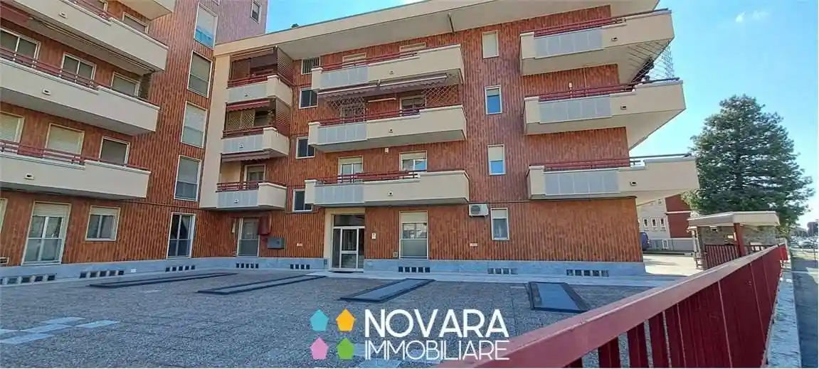 Appartamento in vendita a Novara