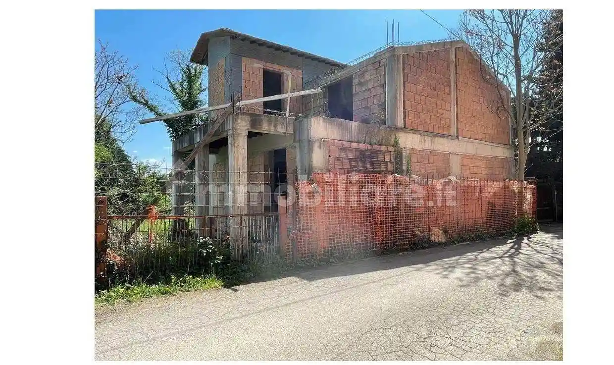 Rustico - Casale in vendita a Arezzo