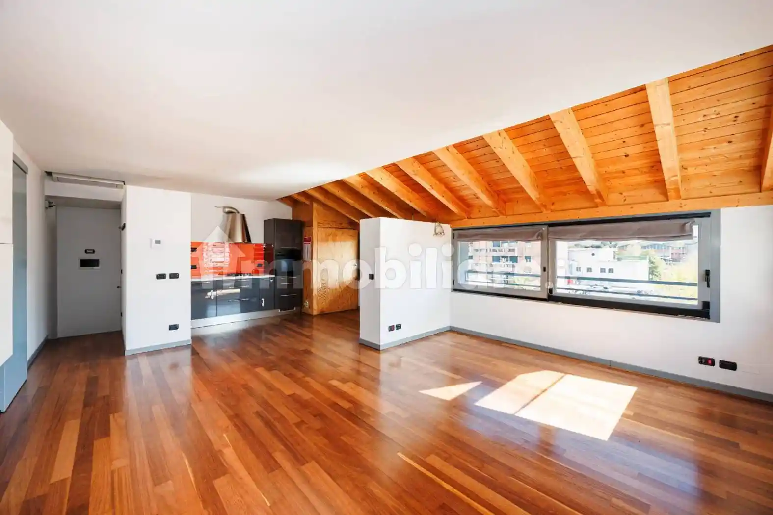 Appartamento in vendita a Bergamo