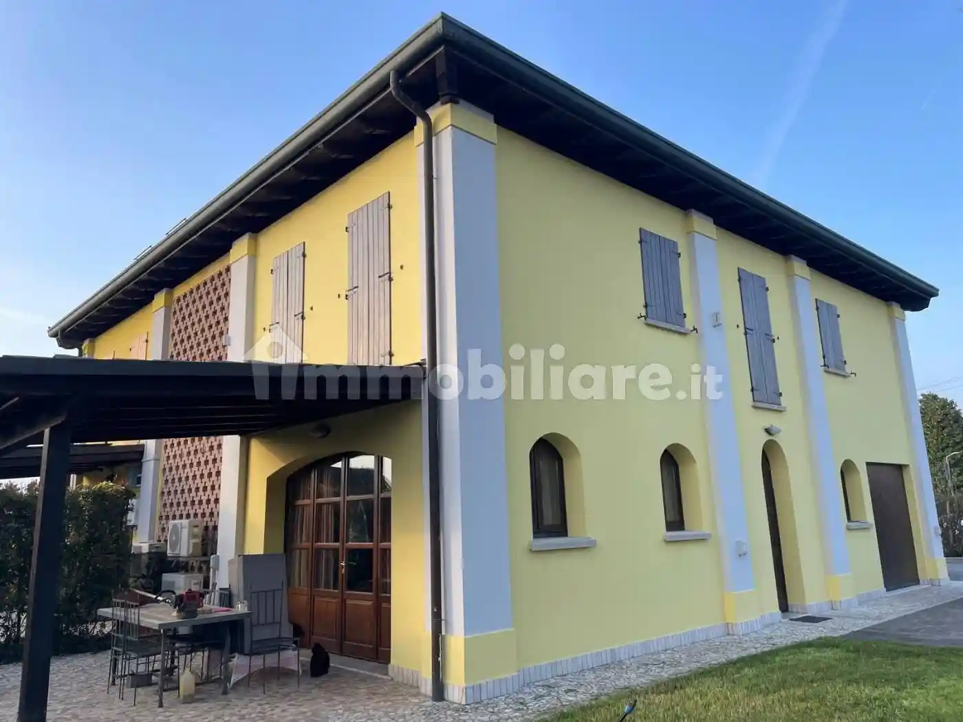 Villa in vendita a Galliera