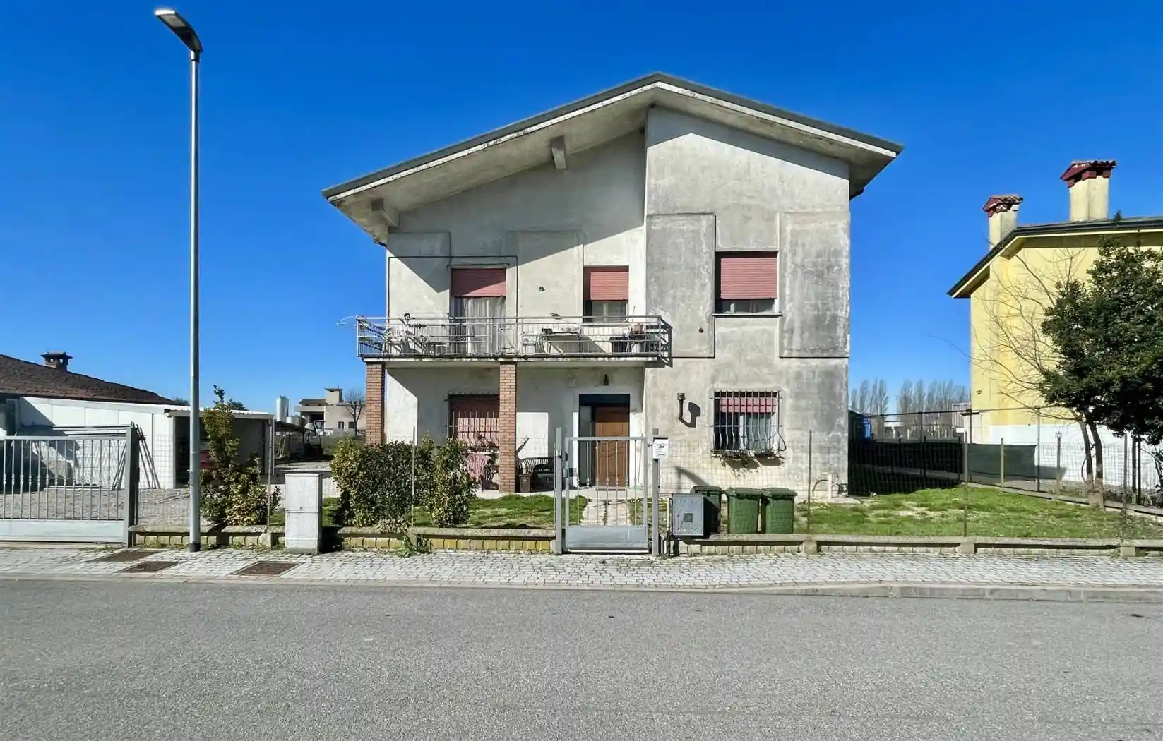 Casa indipendente in vendita a Borgo Virgilio