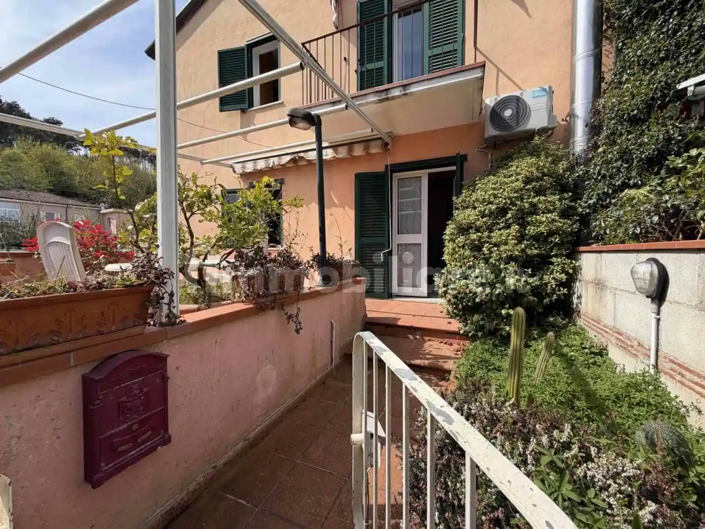 Casa indipendente in vendita a Ameglia