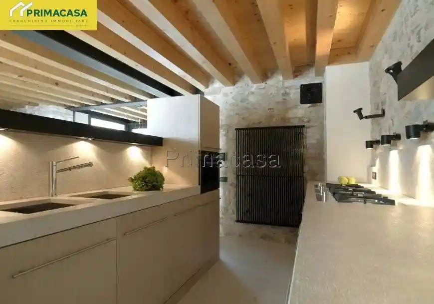 Rustico - Casale in vendita a Fumane