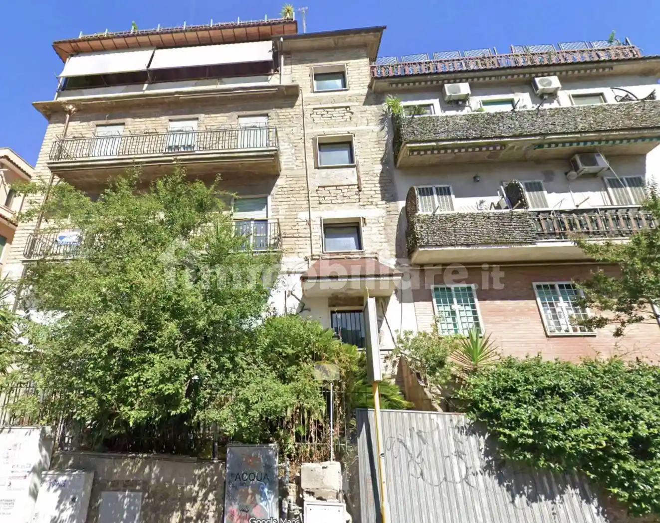 Palazzo - Stabile in vendita a Roma