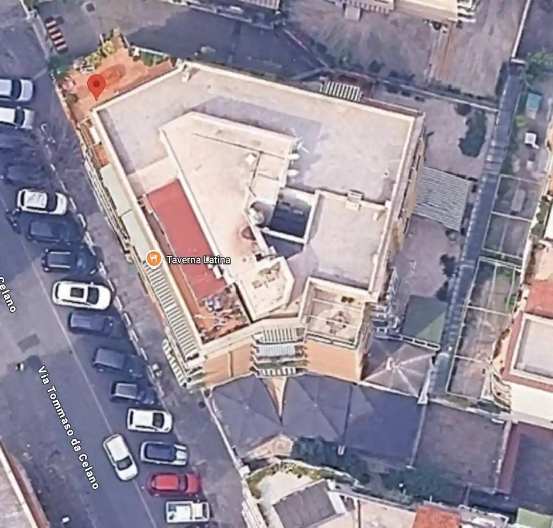 Palazzo - Stabile in vendita a Roma