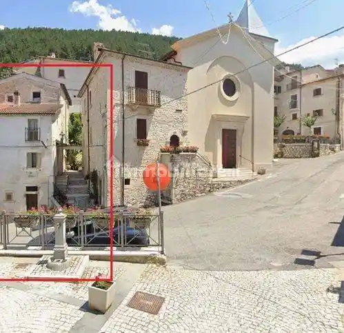 Villa in vendita a Bisegna