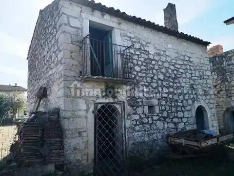 Villa in vendita a Sant'Agapito