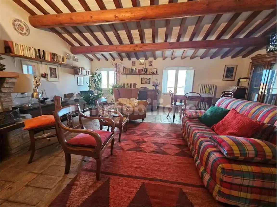Appartamento in vendita a Urbino