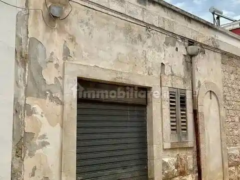 Villa in vendita a Turi