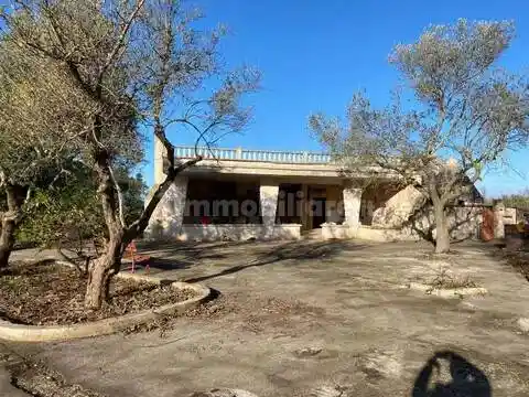 Villa in vendita a Putignano