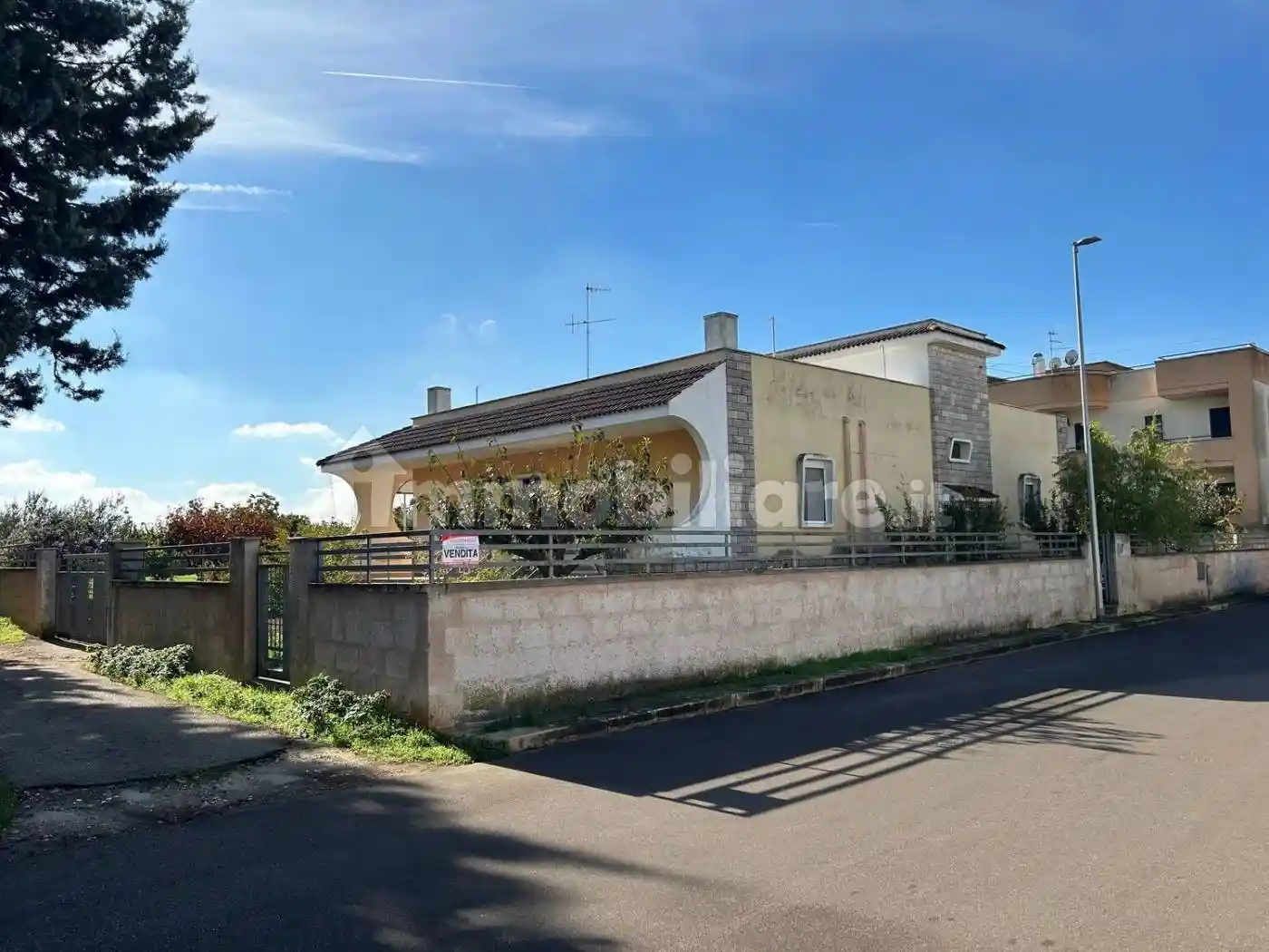 Villa in vendita a Turi