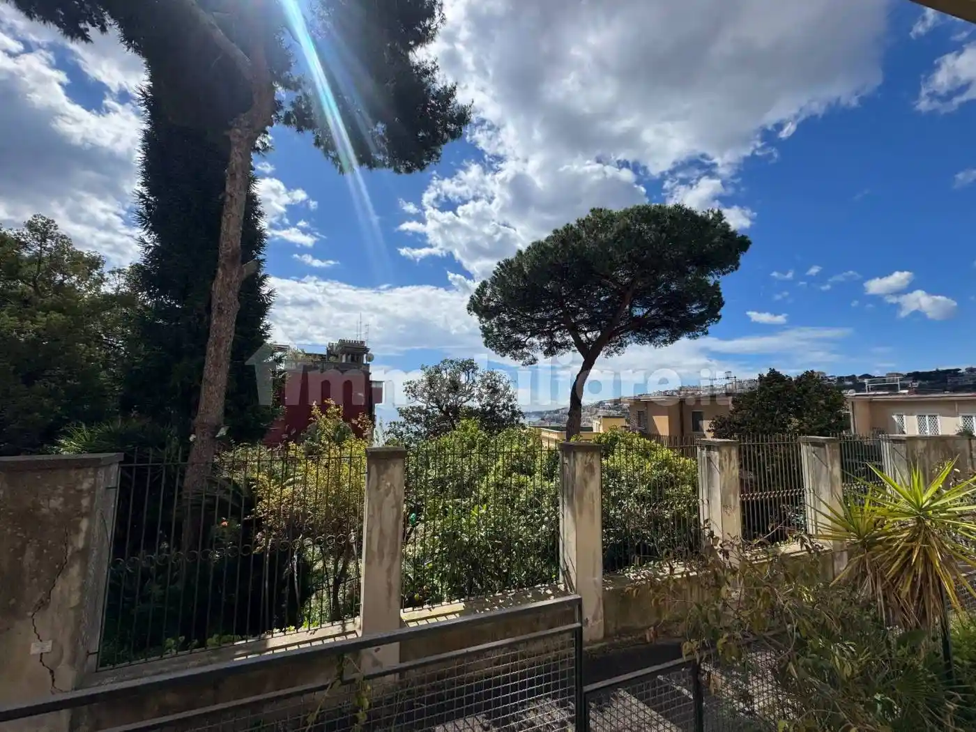 Appartamento in vendita a Napoli