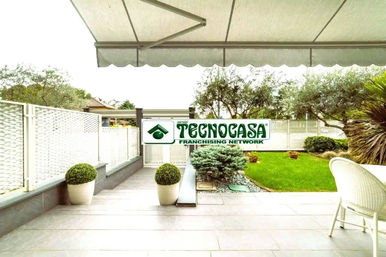 Villa in vendita a Cassina de' Pecchi