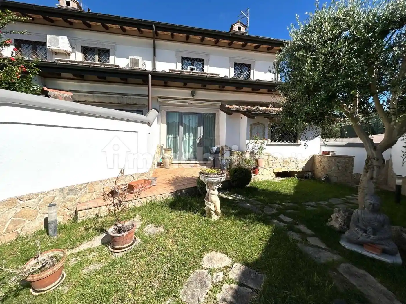 Villa in affitto a Roma