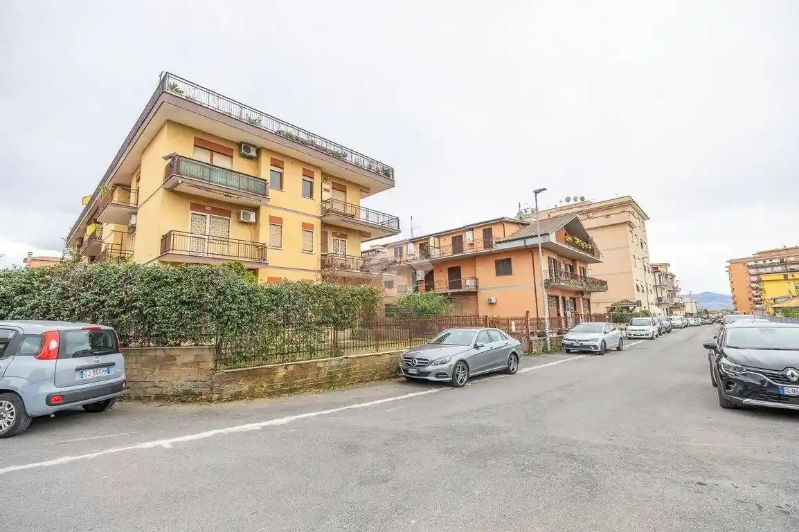 Appartamento in vendita a Guidonia Montecelio