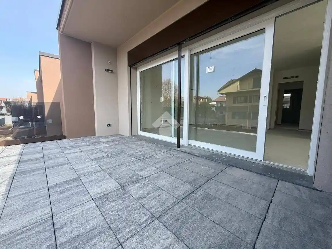 Appartamento in vendita a Rovellasca