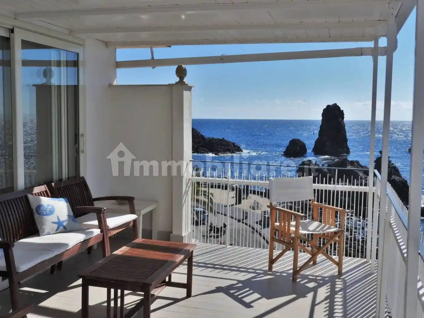 Appartamento in affitto a Aci Castello