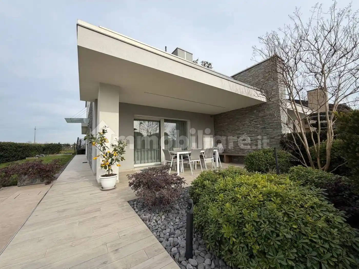 Villa in vendita a Cassola