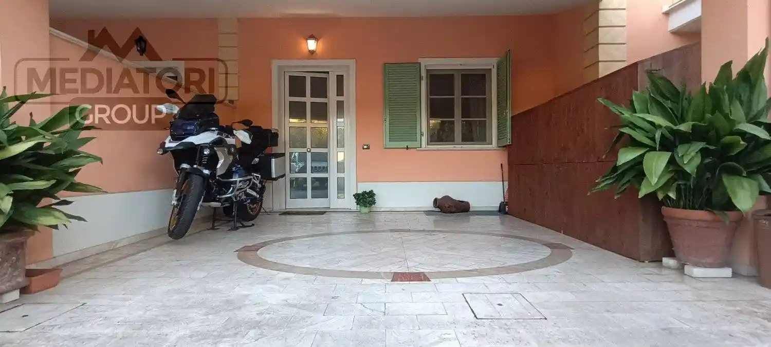 Villetta a schiera in vendita a Porcari